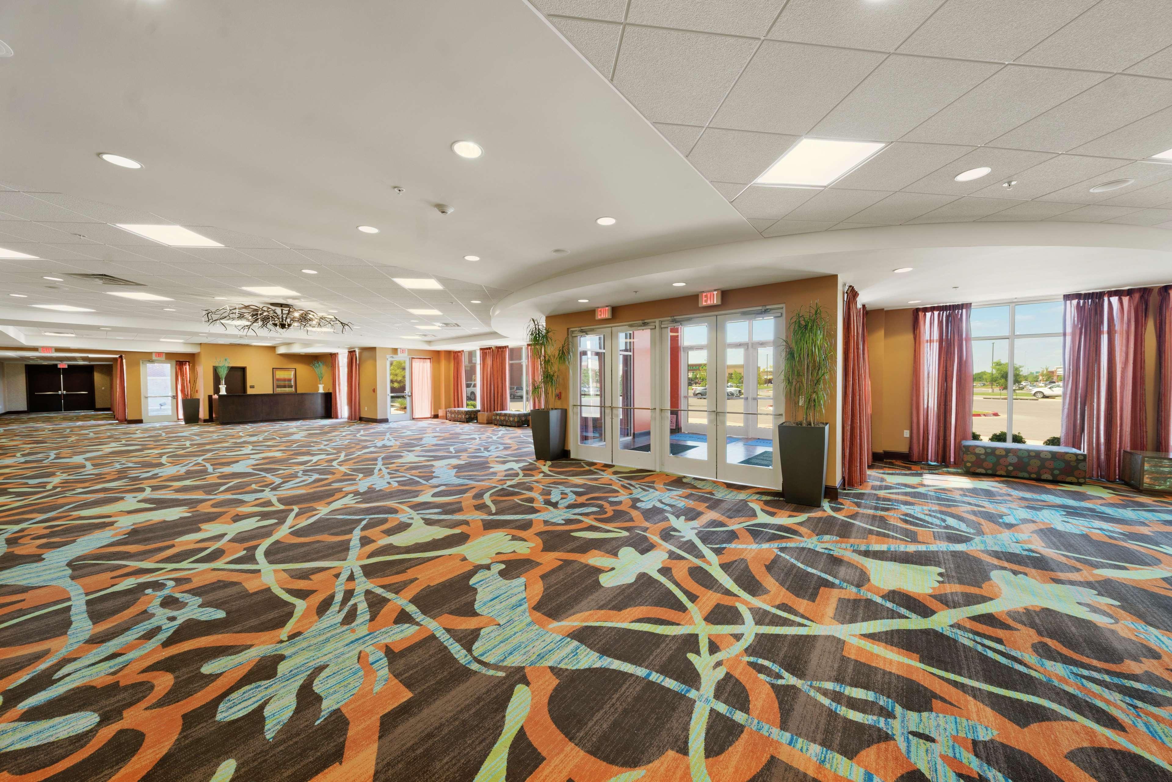 Hilton Garden Inn Lawton-Fort Sill Exterior photo
