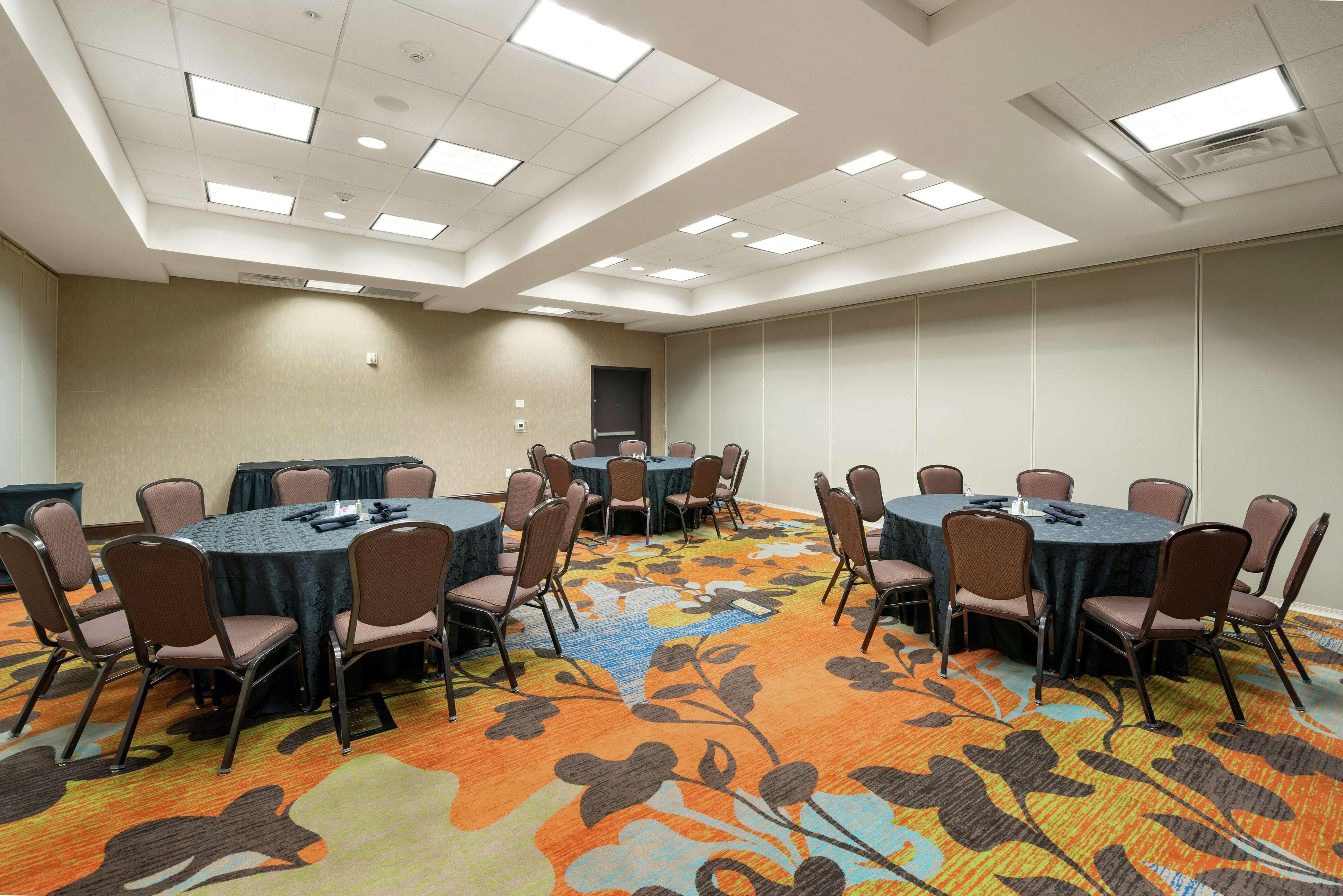 Hilton Garden Inn Lawton-Fort Sill Exterior photo