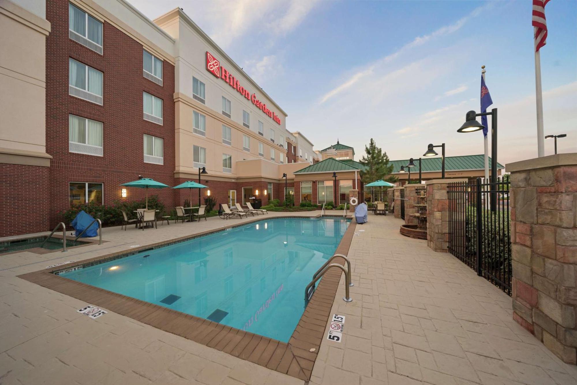 Hilton Garden Inn Lawton-Fort Sill Exterior photo