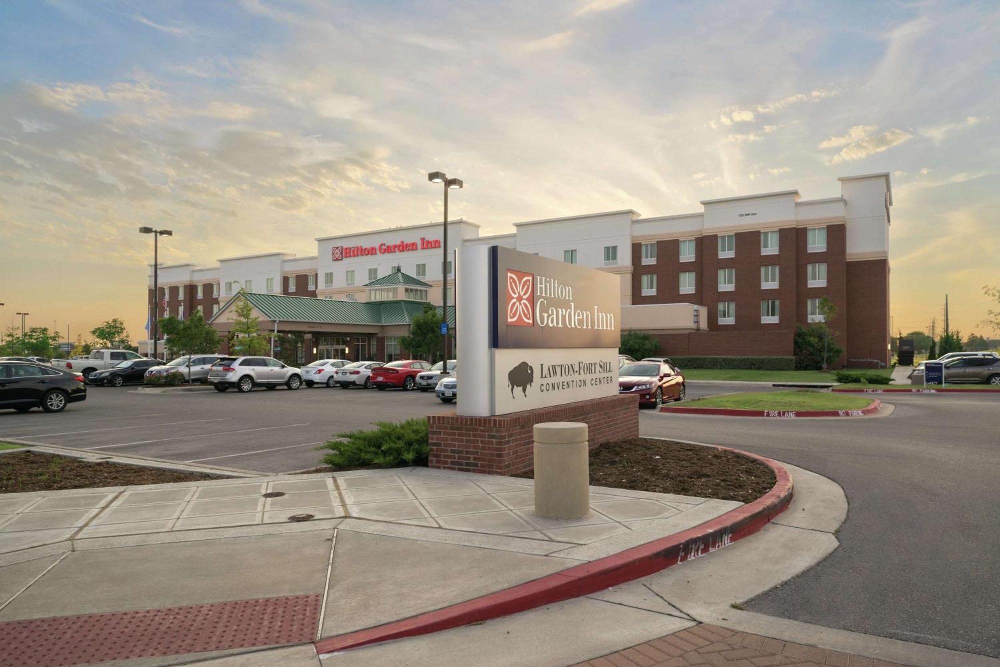 Hilton Garden Inn Lawton-Fort Sill Exterior photo