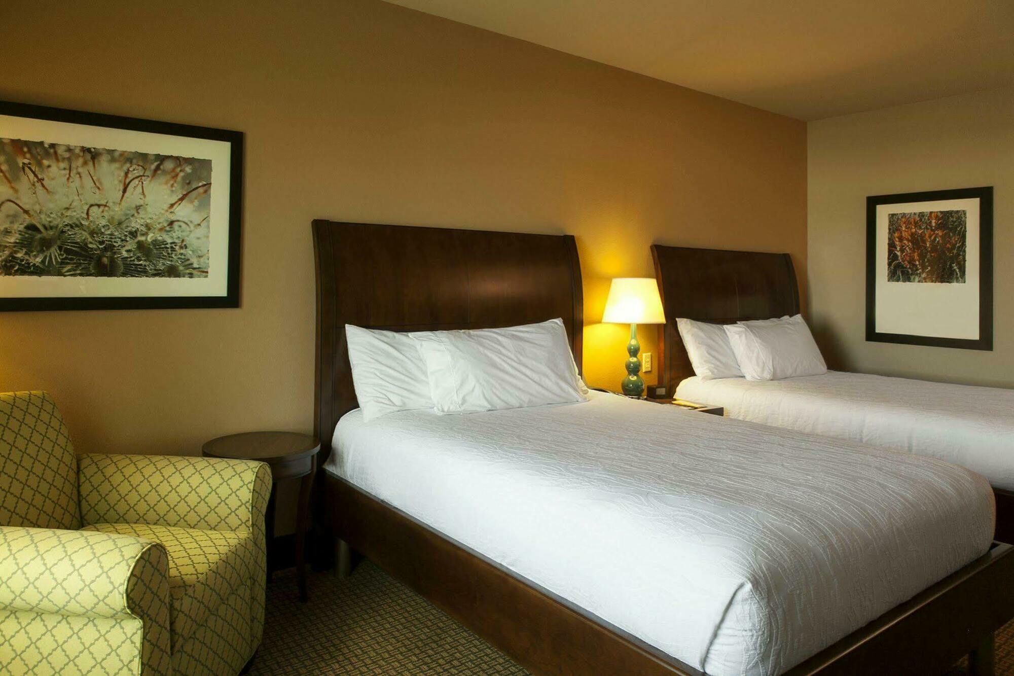 Hilton Garden Inn Lawton-Fort Sill Exterior photo